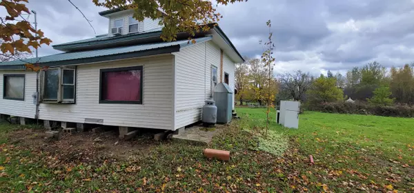 Stacyville, ME 04777,1085 Grindstone RD