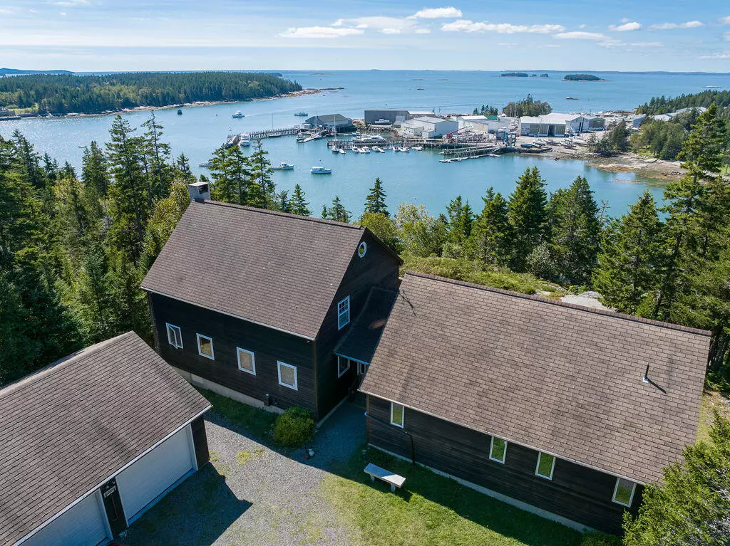 Stonington, ME 04681,25 Minister Field RD