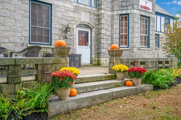 Gardiner, ME 04345,1 Lincoln AVE