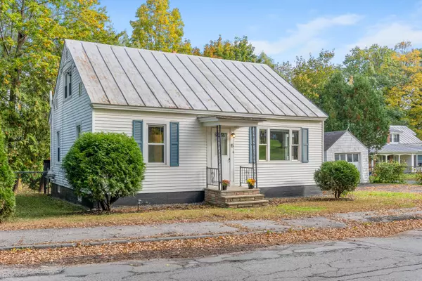 Waterville, ME 04901,15 Messalonskee AVE