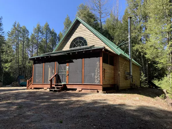 Lowell, ME 04493,172 N Shore RD