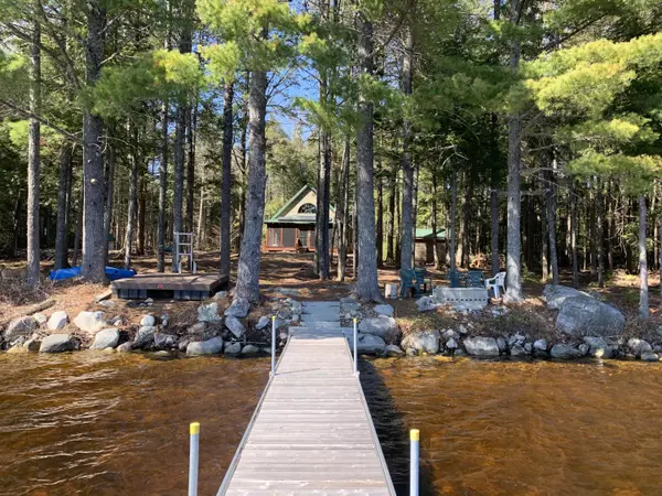 Lowell, ME 04493,172 N Shore RD