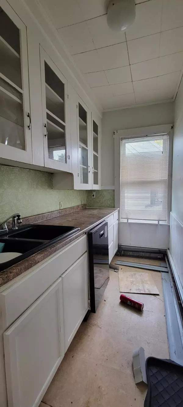 Waterville, ME 04901,1 Carey CT