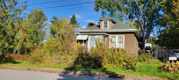 Waterville, ME 04901,35 Elmwood AVE