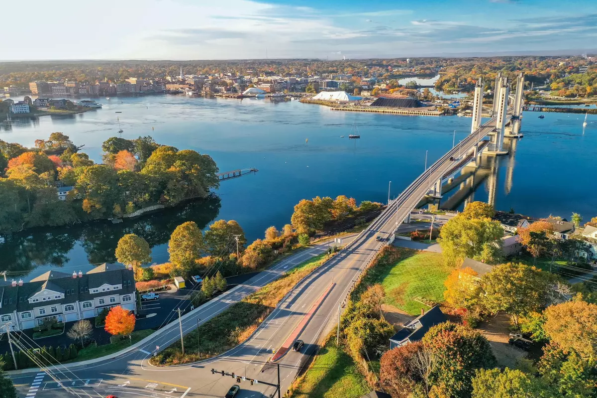 Kittery, ME 03904,19 Bridge ST #1