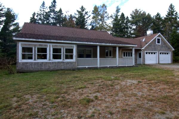 101 Roque Bluffs RD, Jonesboro, ME 04648