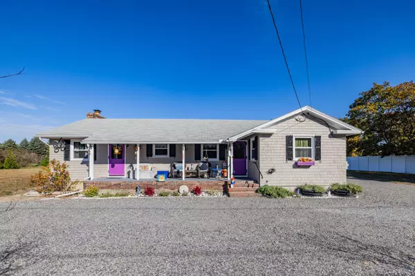 92 Elmere RD, Wells, ME 04090