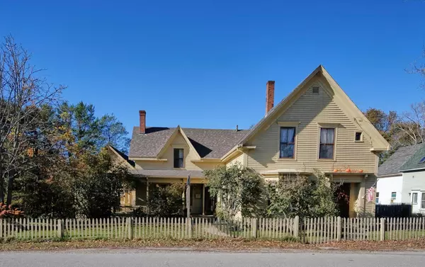 15 Harbor RD, Friendship, ME 04547