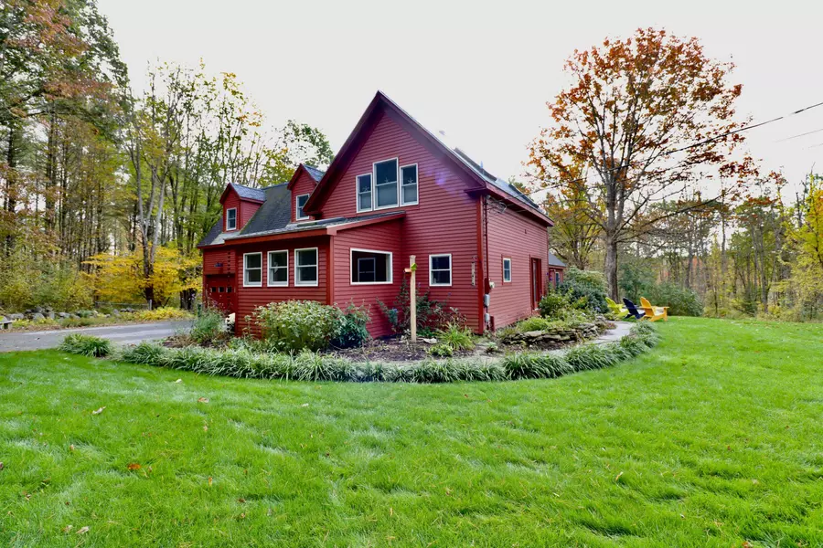 160 Turner RD, Bremen, ME 04551