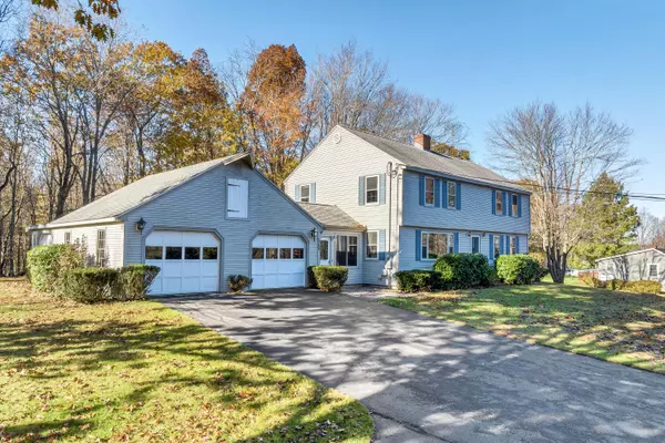 1789 State RD, Eliot, ME 03903