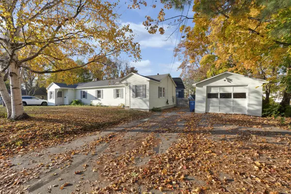 30-32 Dodge ST, Westbrook, ME 04092