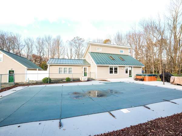 315 Case RD, Winthrop, ME 04364