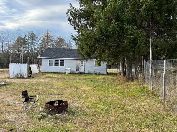 Winn, ME 04495,1185 Route 2