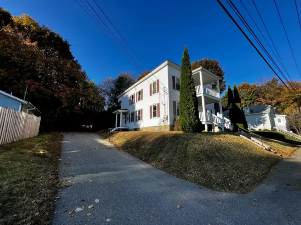 Auburn, ME 04210,103 Riverside DR