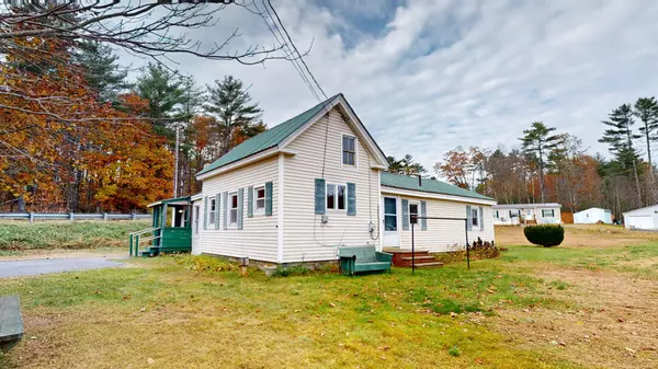 9 Brown RD, Poland, ME 04274