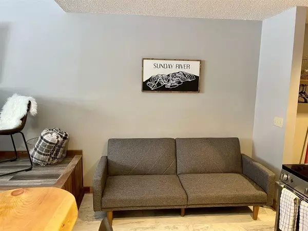 Newry, ME 04261,8 Cascades DR #B-04