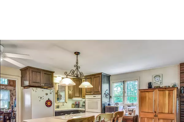 Topsham, ME 04086,359 Augusta RD