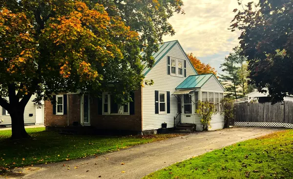 Waterville, ME 04901,16 Francis ST