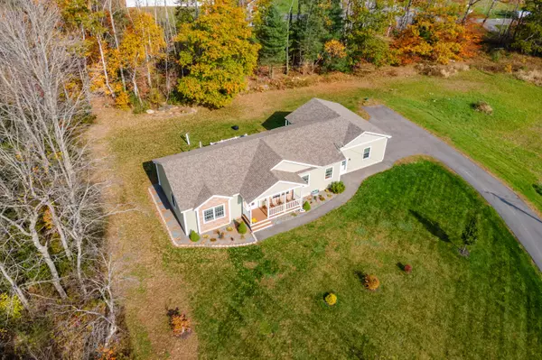 Hermon, ME 04401,9 Olins WAY