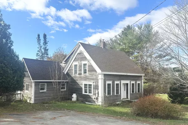 92 Oyster River RD, Thomaston, ME 04861