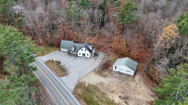 15 Streaked Mountain RD, Buckfield, ME 04220