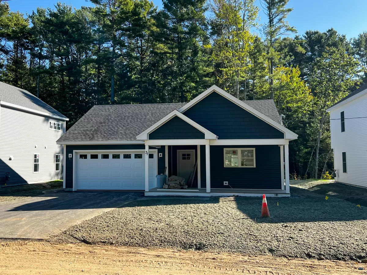 Brunswick, ME 04011,31 Neptune DR