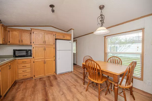 Kittery, ME 03904,128 Blackberry PL