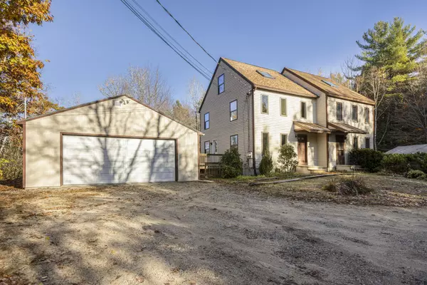 1485 Roosevelt TRL, Raymond, ME 04071