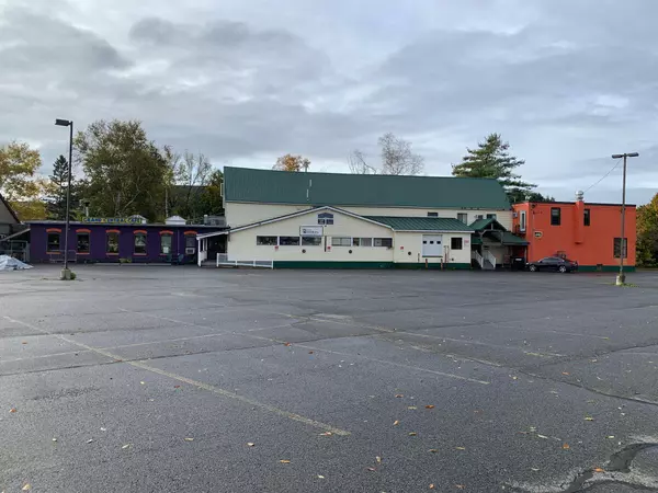 10 Railroad SQ, Waterville, ME 04901