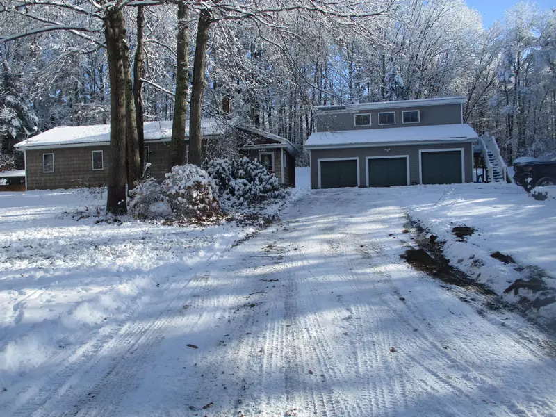 43 Wiley RD, Greene, ME 04236