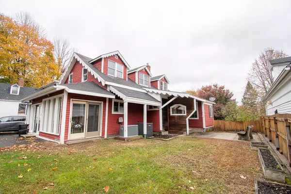 Hallowell, ME 04347,16 Academy ST