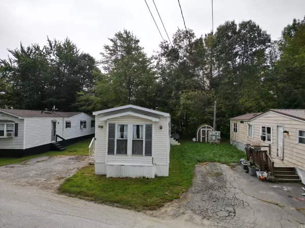 Waterville, ME 04901,6 Victoria DR