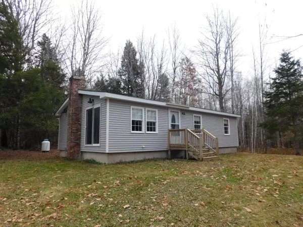 34 Airport RD, Princeton, ME 04668