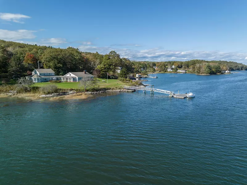 306 East Side RD, Boothbay, ME 04571