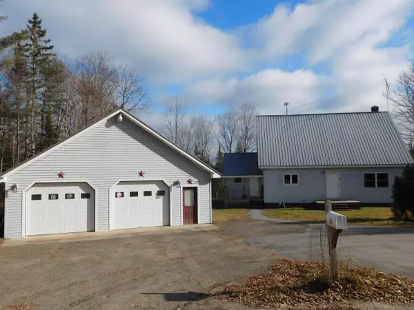 Lee, ME 04455,66 South RD