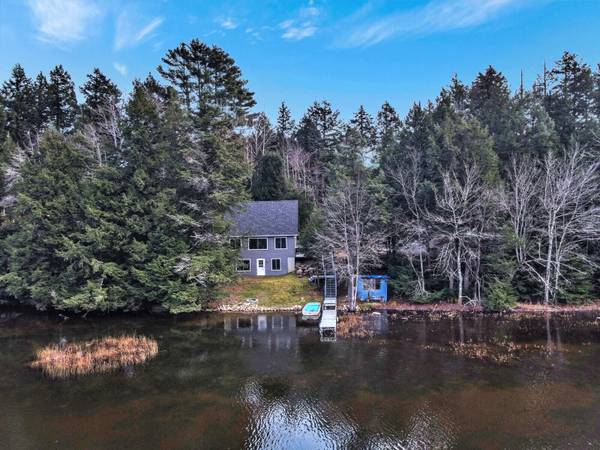 43 Lupine DR, Belgrade, ME 04917