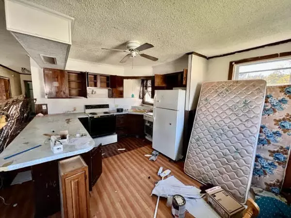 Waterville, ME 04901,114 Carver ST