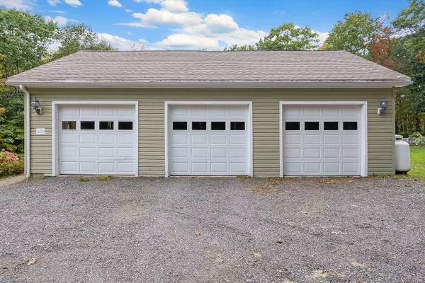 Richmond, ME 04357,219 Toothaker RD