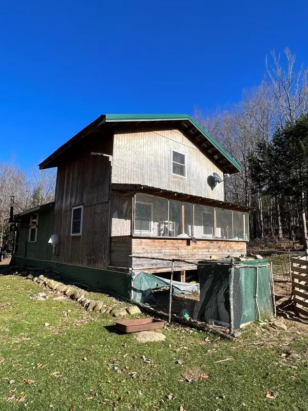 Springfield, ME 04487,173 Ham DR