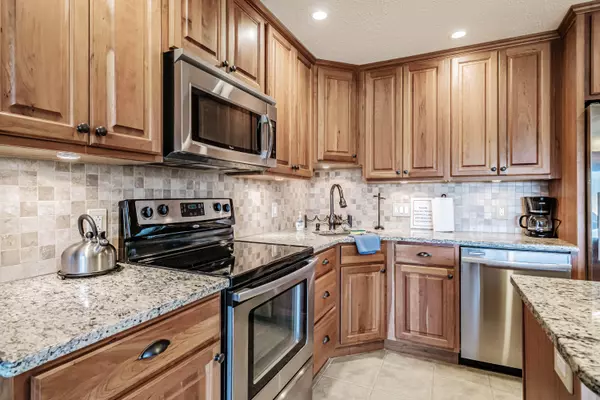 Newry, ME 04261,376 Skiway RD #312