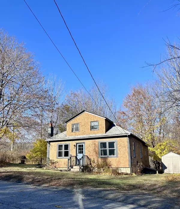 Mount Desert, ME 04660,18 Grover AVE