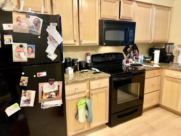 Southwest Harbor, ME 04679,79 East Ridge RD #101