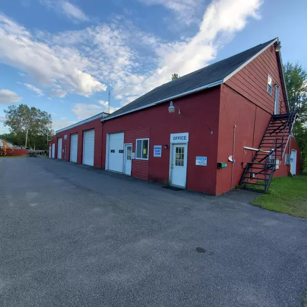 Medway, ME 04460,71 Town RD