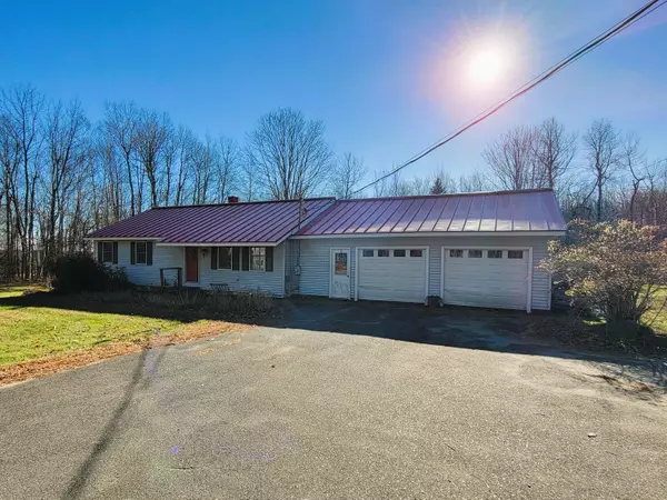 118 Hussey Hill RD, Oakland, ME 04963