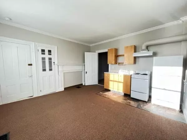 Warren, ME 04864,60 Hillside LN