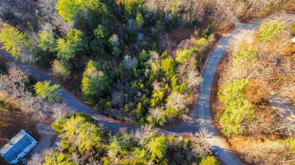 60A Blackcat Mountain RD, Poland, ME 04274