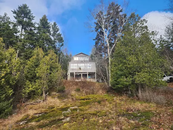 274 Summer Harbor RD, Winter Harbor, ME 04693