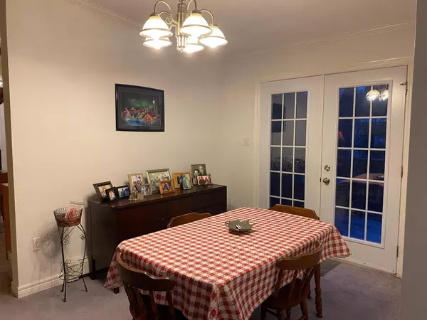 Southwest Harbor, ME 04679,273 Seawall RD