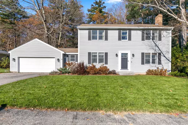 66 Olde Birch LN, Portland, ME 04103