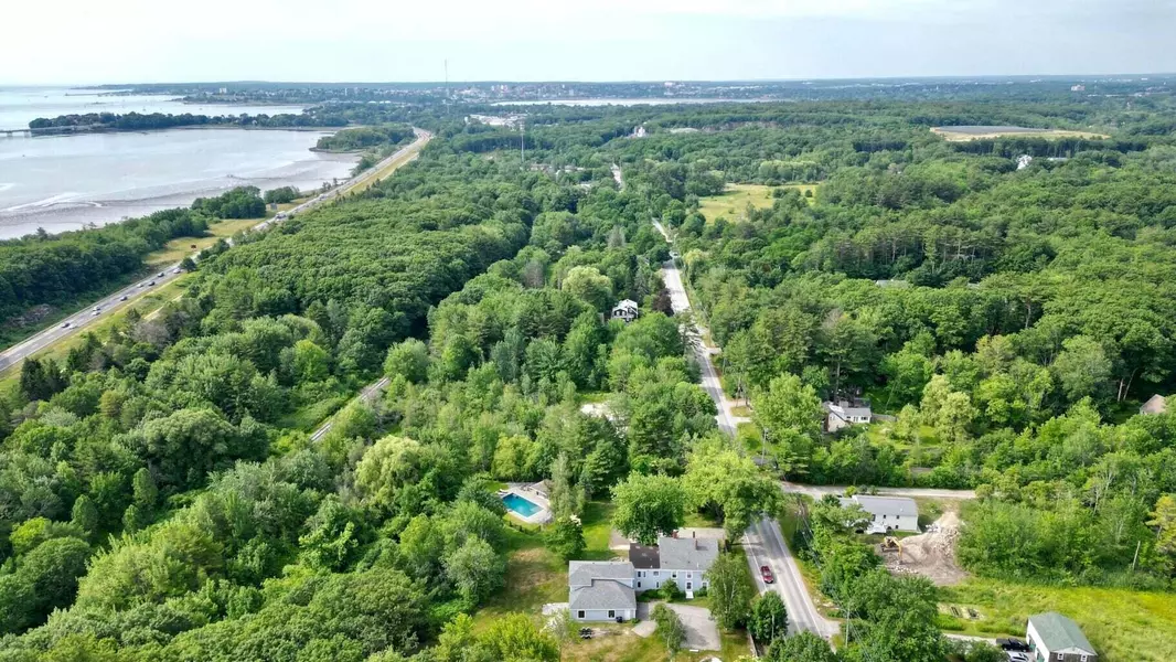 45 Middle RD, Falmouth, ME 04105